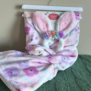 Cottontail Lane Easter Bunny 🐰 Throw Blanket   Floral Bunny Ears Headband NEW!